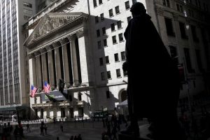 U.S. stocks mixed at close of trade; Dow Jones Industrial Average down 0.33%