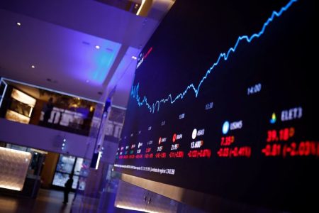 Brazil stocks higher at close of trade; Bovespa up 0.06%